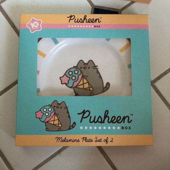 Pusheen Box Winter 2020 Bundle - Picture 4 of 5